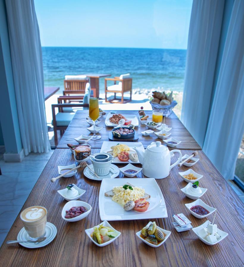 Caravana Beach Resort Al Zorah Adzsmán Kültér fotó